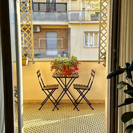 Giulia's Corner Апартаменты